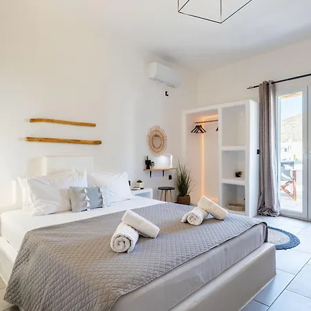 Thiramna Apts Kythnos Apartment