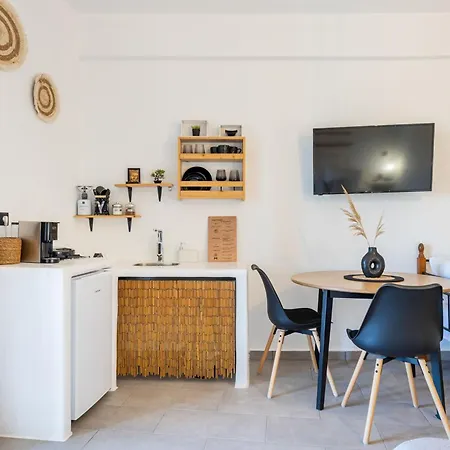 Thiramna Apts Kythnos Apartment *