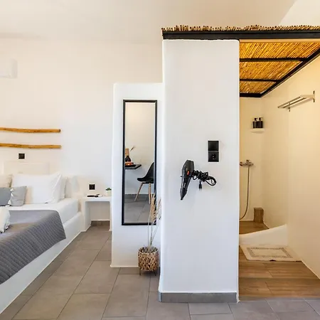 Thiramna Apts Kythnos *