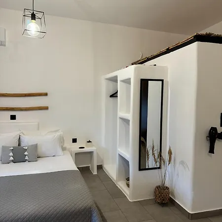 Thiramna Apts Kythnos Merichas