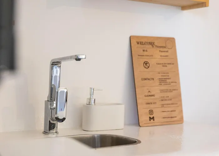 Thiramna Apts Kythnos