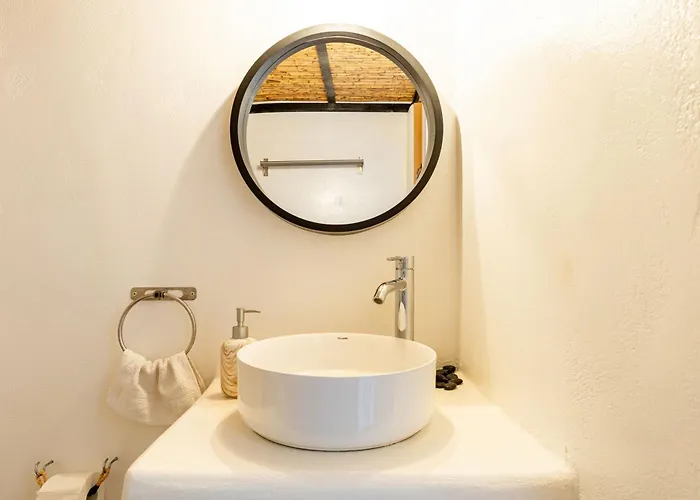 Thiramna Apts Kythnos *