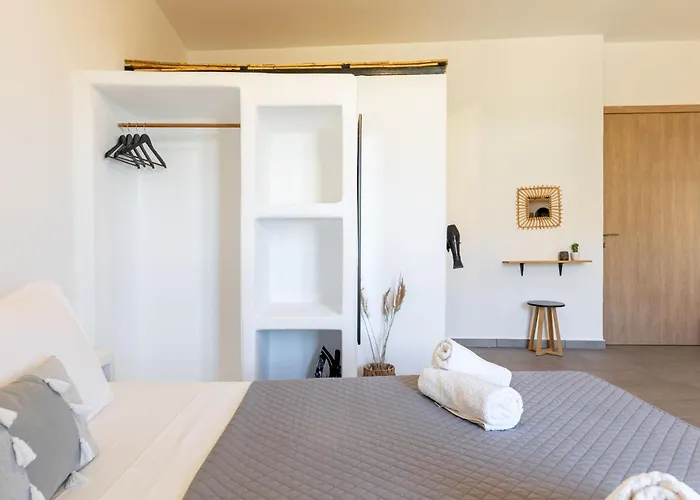 Thiramna Apts Kythnos Mérichas