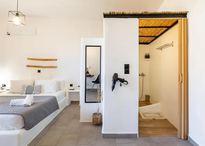 Thiramna Apts Kythnos *